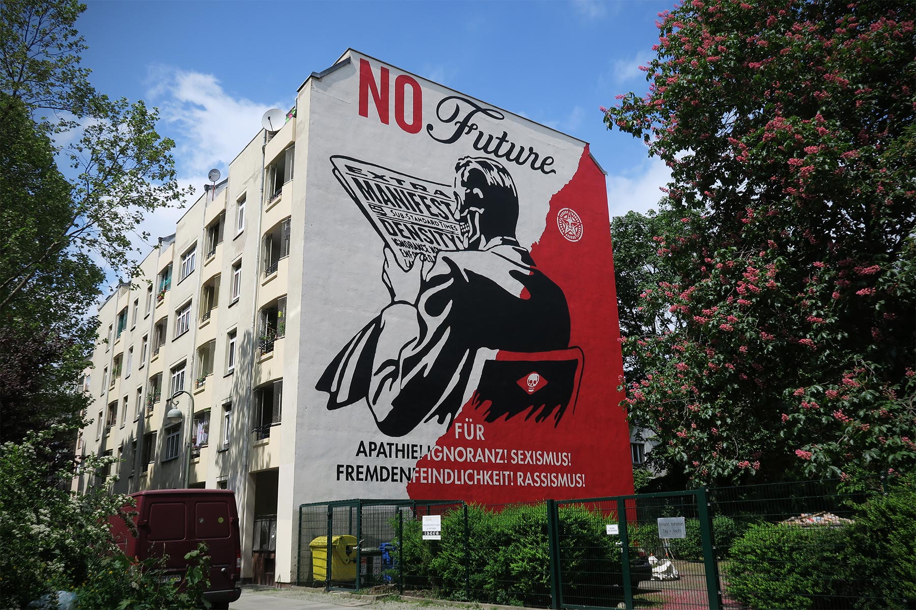 Shepard Fairey Mural, Street-Art Berlin
